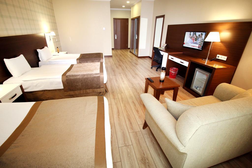 Boss Hotel Sincan Exteriér fotografie