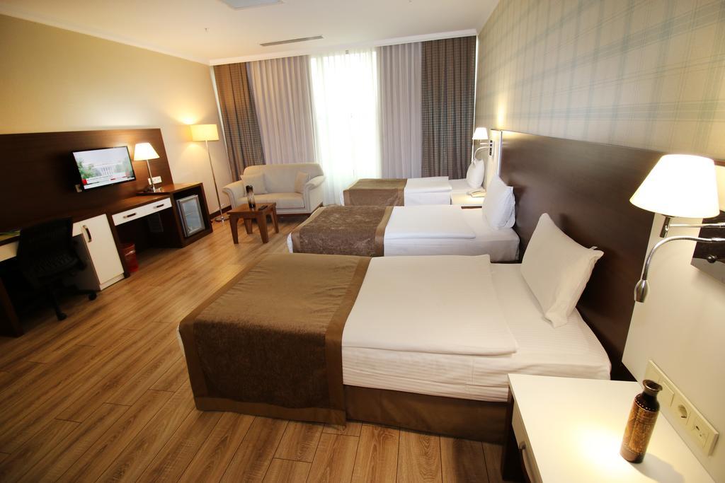 Boss Hotel Sincan Exteriér fotografie